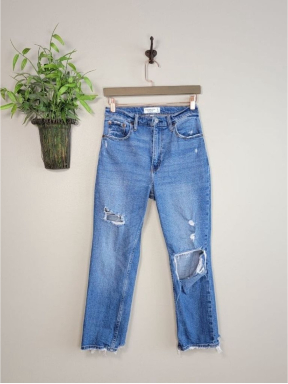 AF 2 Abercrombie & Fitch Ankle Straight Jeans Curve Love Ultra High Rise Ripped